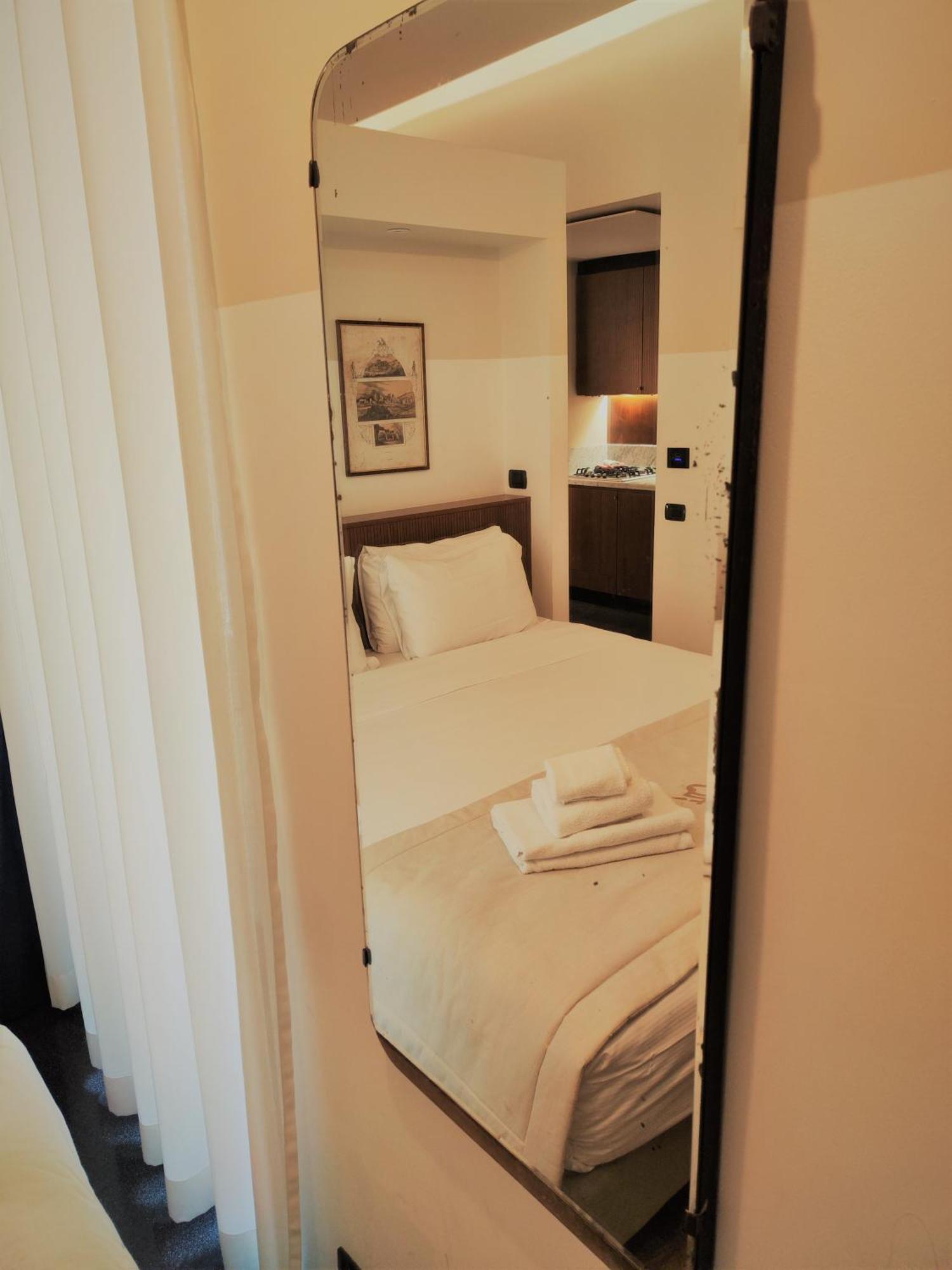 วีโน แอนด์ โอลี Apartment โรม ภายนอก รูปภาพ